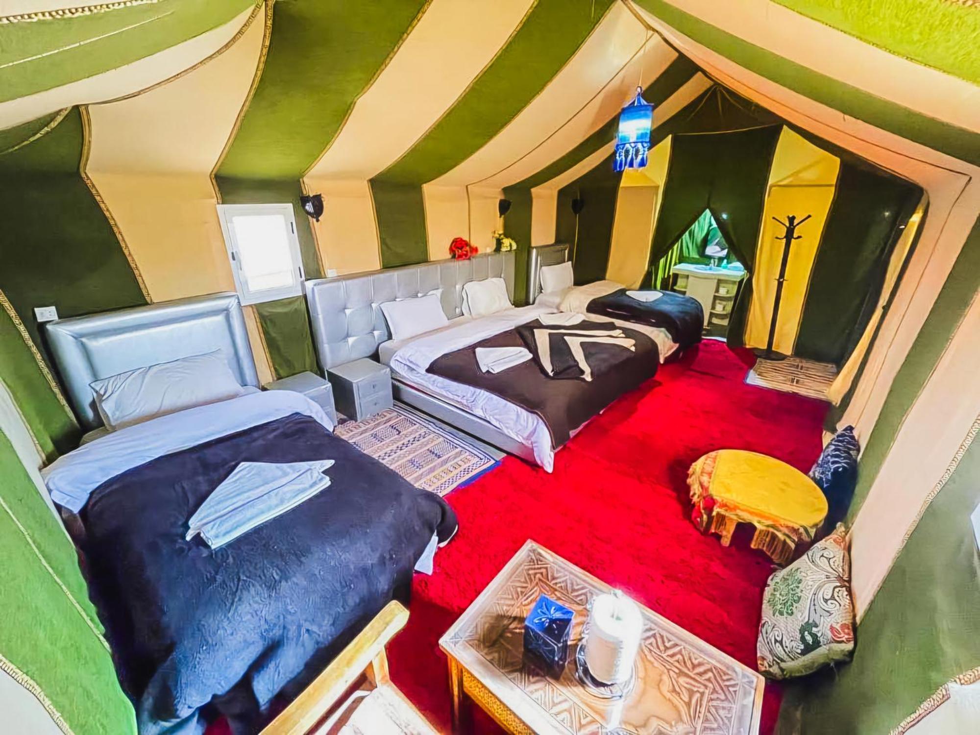 Sahara Deluxe Camp Hotel Мерцуга Екстериор снимка