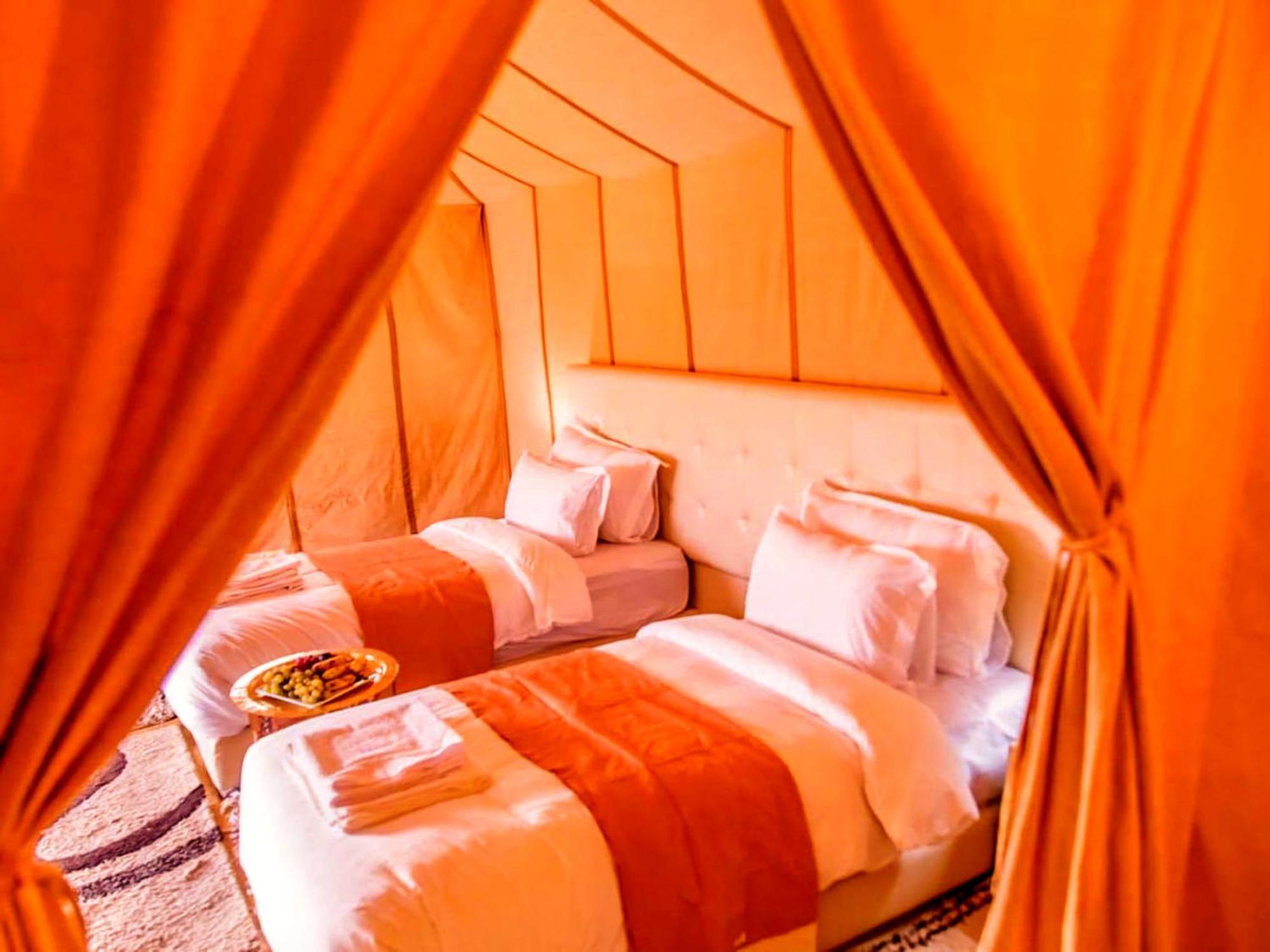 Sahara Deluxe Camp Hotel Мерцуга Екстериор снимка