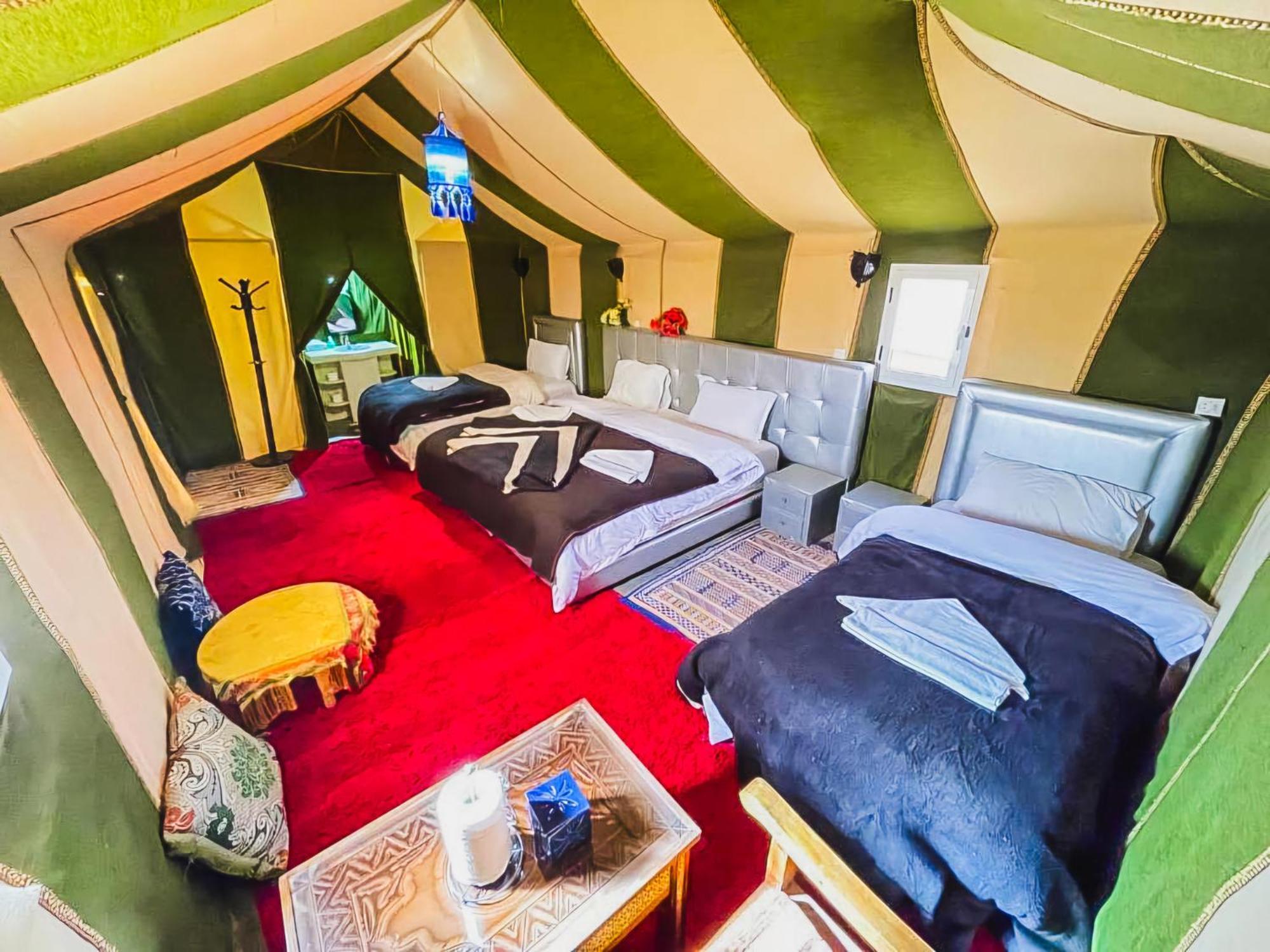Sahara Deluxe Camp Hotel Мерцуга Екстериор снимка